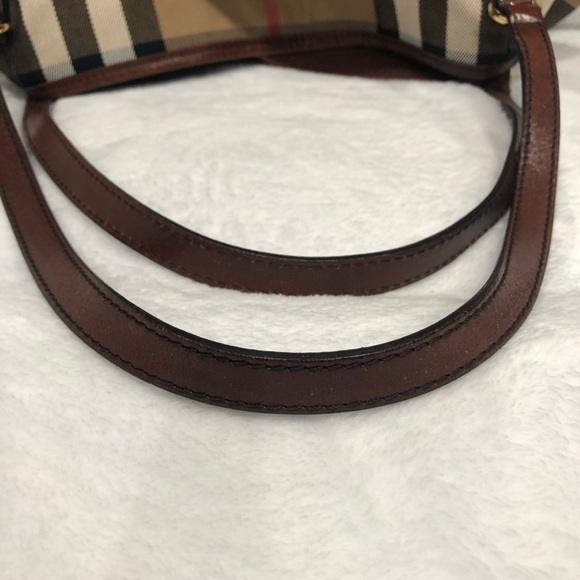 Authentic Burberry Canterbury Purse - Picture 10 of 11